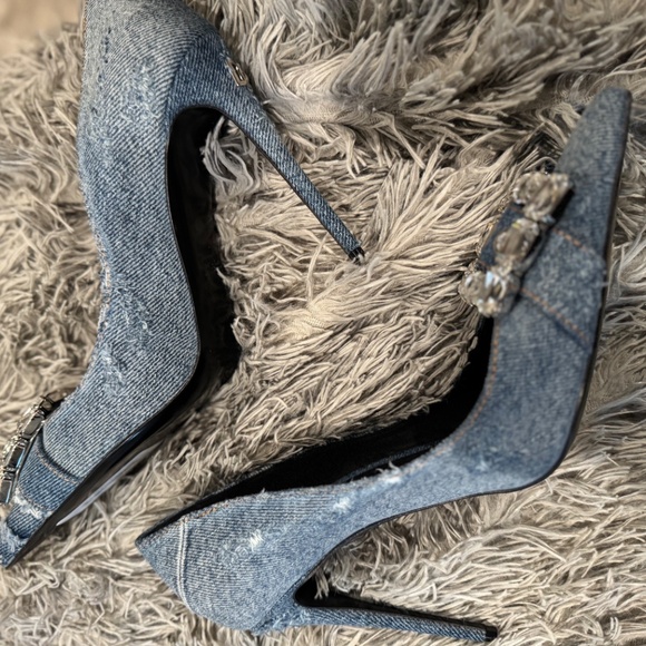 DOLCE & GABBANA  PUMPS - Picture 2 of 14